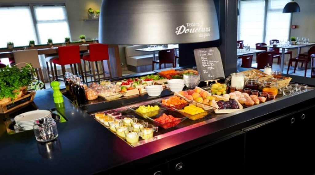 Hotel Campanile Bayonne Ristorante foto