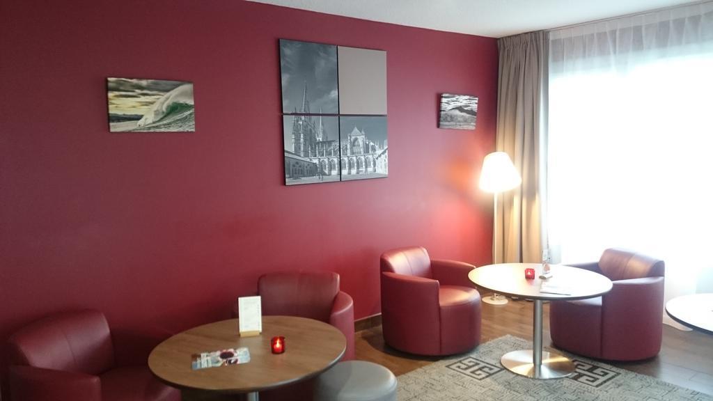 Hotel Campanile Bayonne Esterno foto