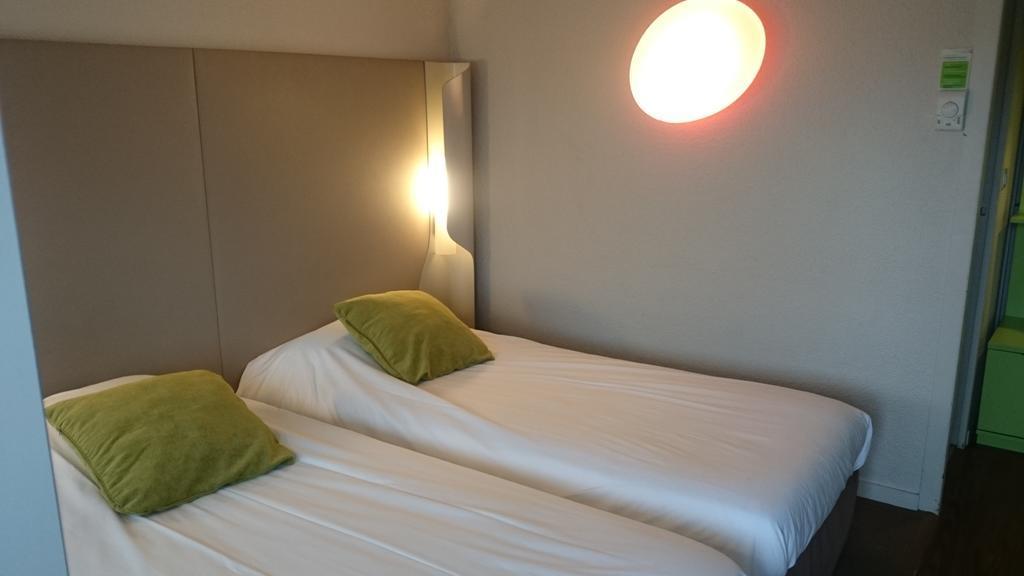 Hotel Campanile Bayonne Esterno foto