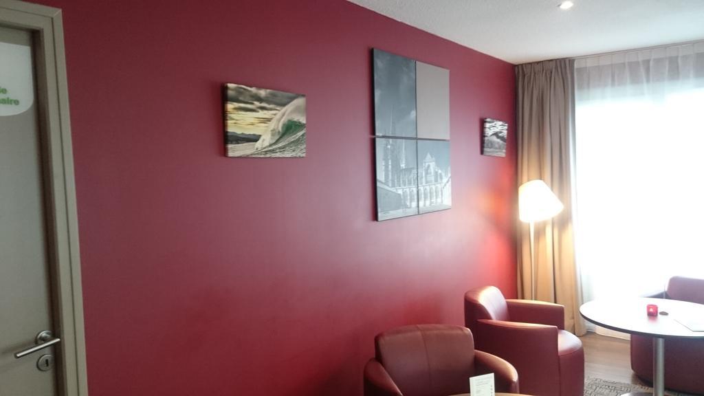 Hotel Campanile Bayonne Esterno foto